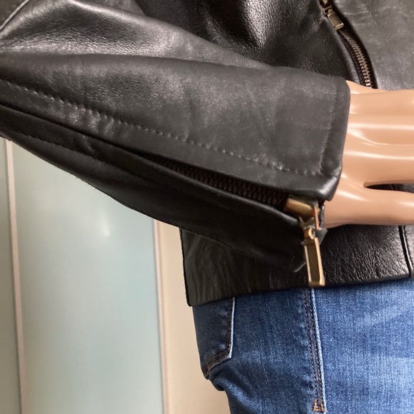 Leather Jacket - Picture 5 of 8